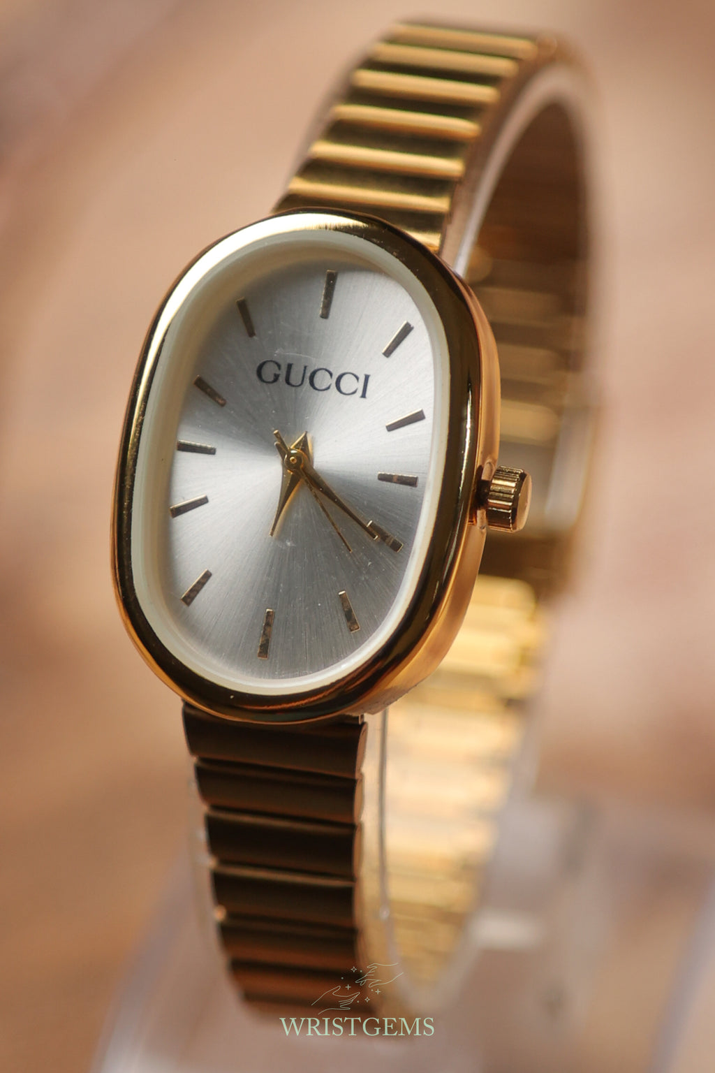 Gucci Oval Classic Gold