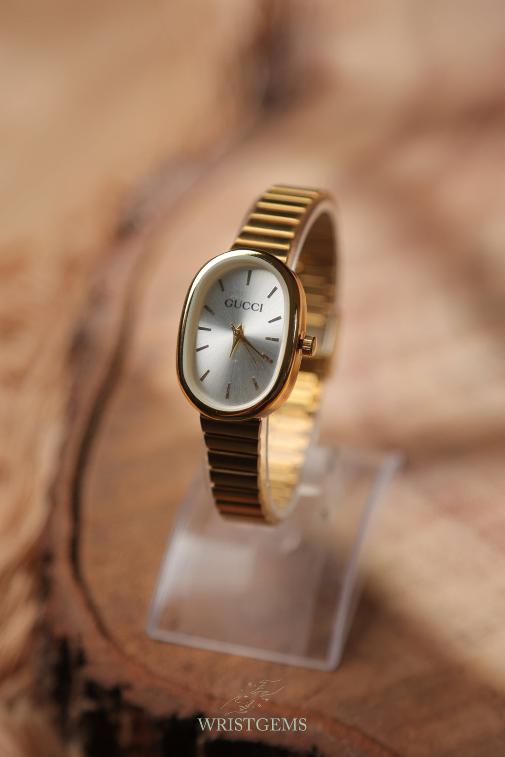 Gucci Oval Classic Gold